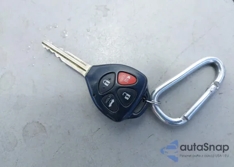 2011 Toyota Corolla S z USA, uszkodzony, nr VIN 2T1BU4EE9BC662709